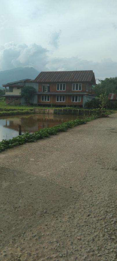 Purabarang Homestay Rantepao Exterior foto