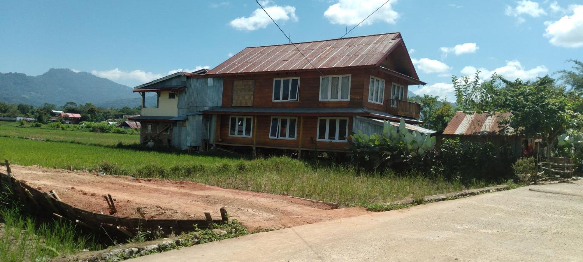 Purabarang Homestay Rantepao Exterior foto