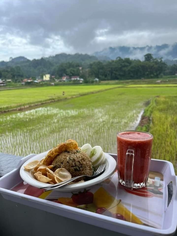 Purabarang Homestay Rantepao Exterior foto
